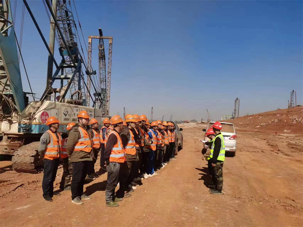 強(qiáng)夯機(jī)工程案例